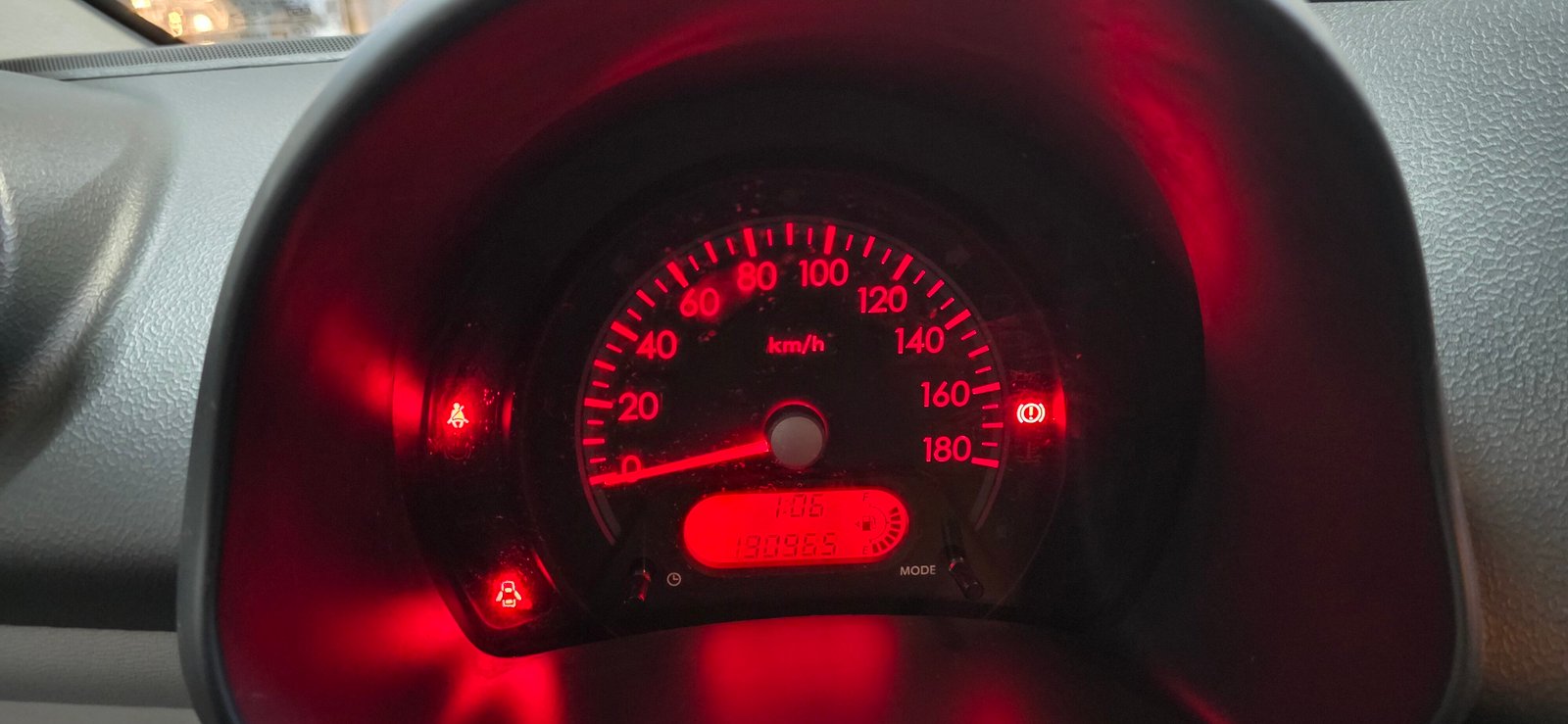 Nissan Pixo 1.0i 2010