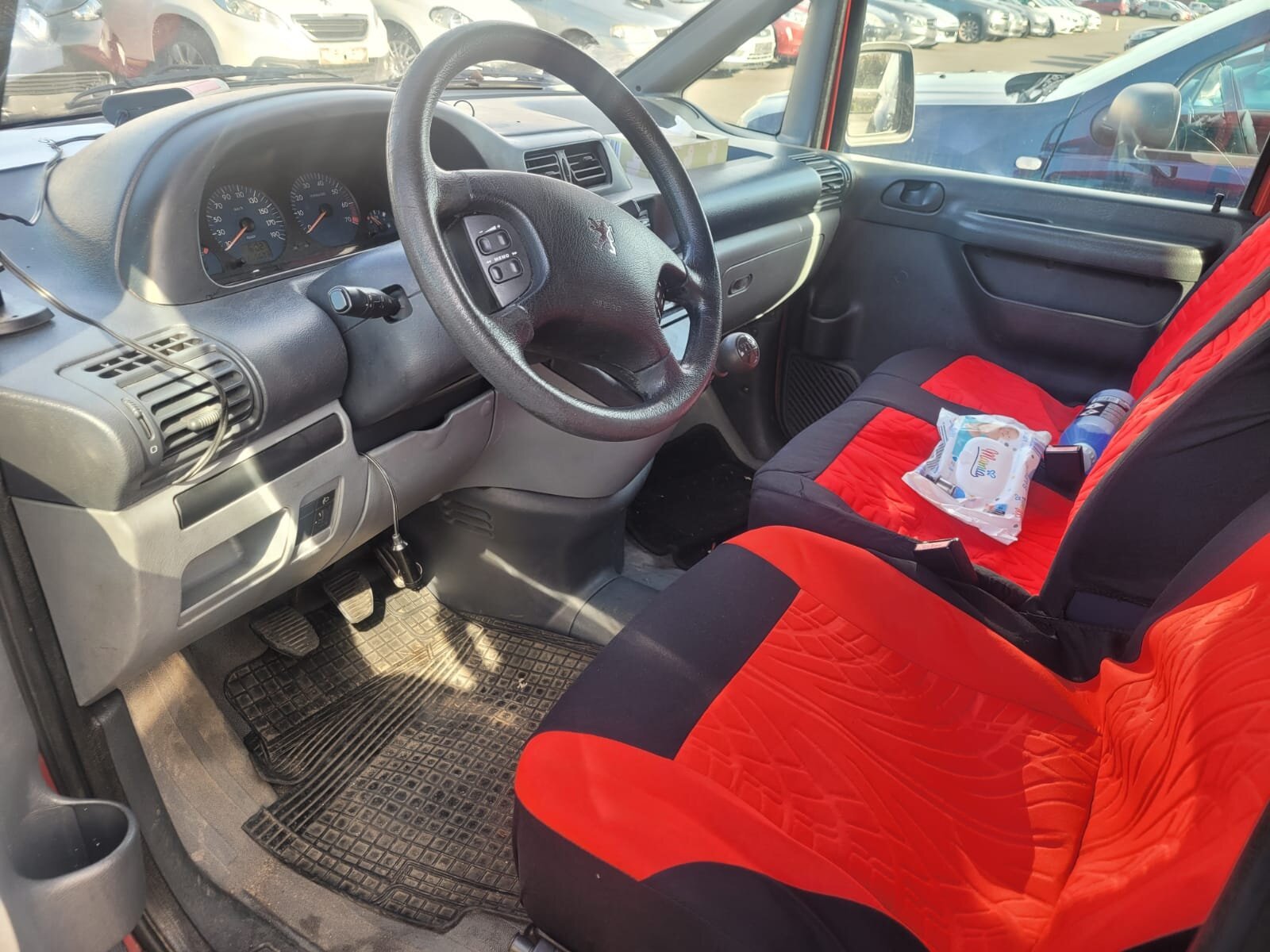 Peugeot Expert 2.0HDI 9PL