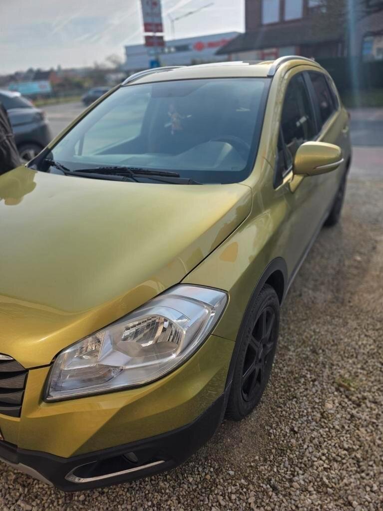 Suzuki SX4