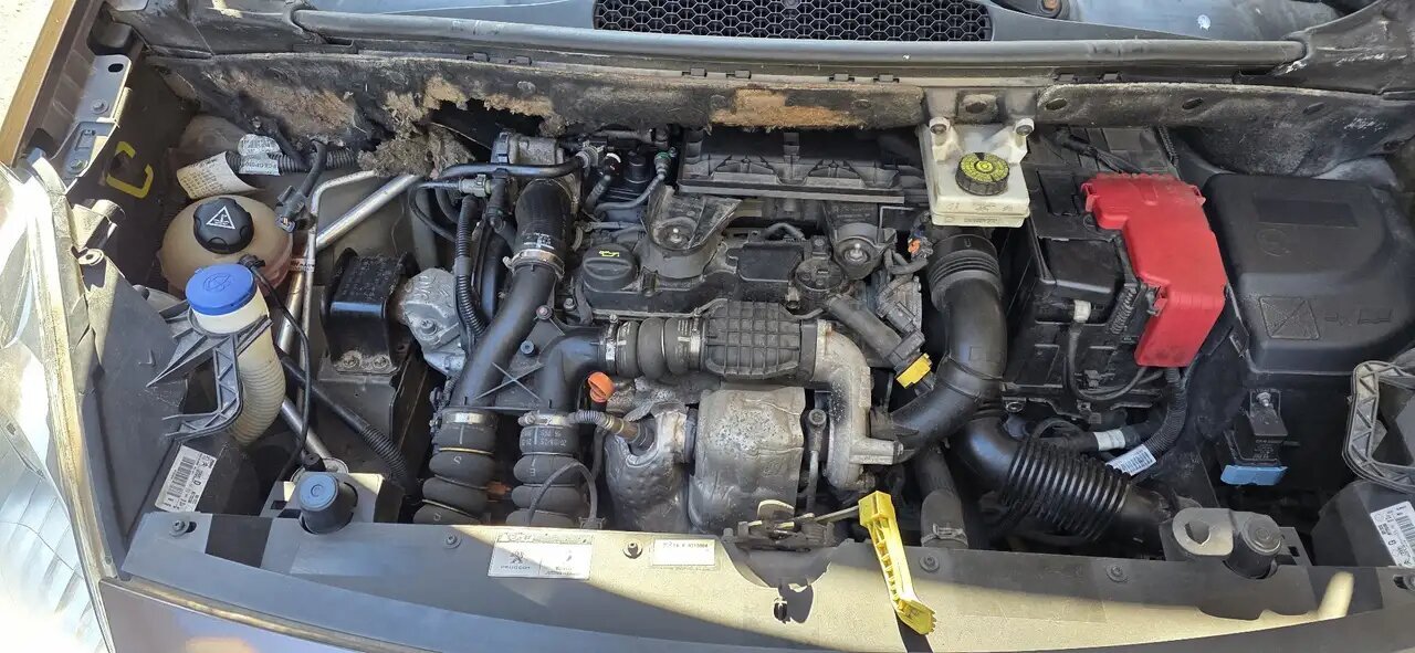 Peugeot Partner 1.6HDI 5-seater