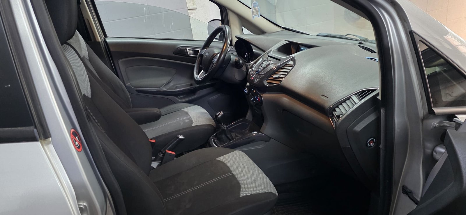 Ford Eco Sport 1.0i Essence 2015